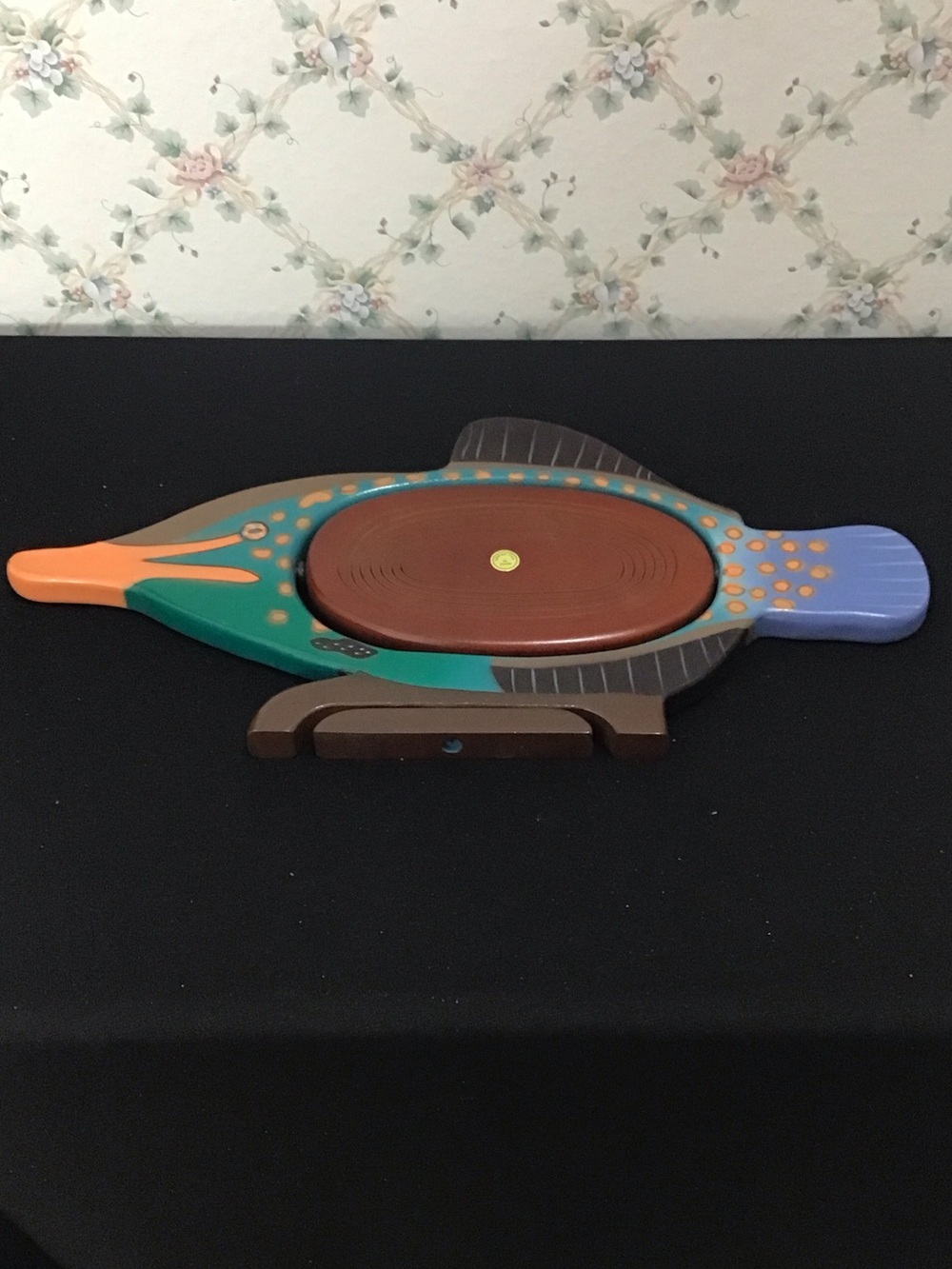 Tropical Fish Vintage Hand-Painted Hand Carved Wooden Collapsible Basket Unused.